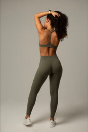 Rückansicht aniri SculptAir Leggings in Khaki mit Logo-Detail