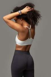 Rückansicht aniri SculptAir Pure Bra in Weiß – Racerback mit schmalem Trägerdetail