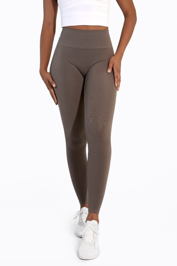 VELARE LIFTED - Scrunch Leggings Trüffel – Bild 2